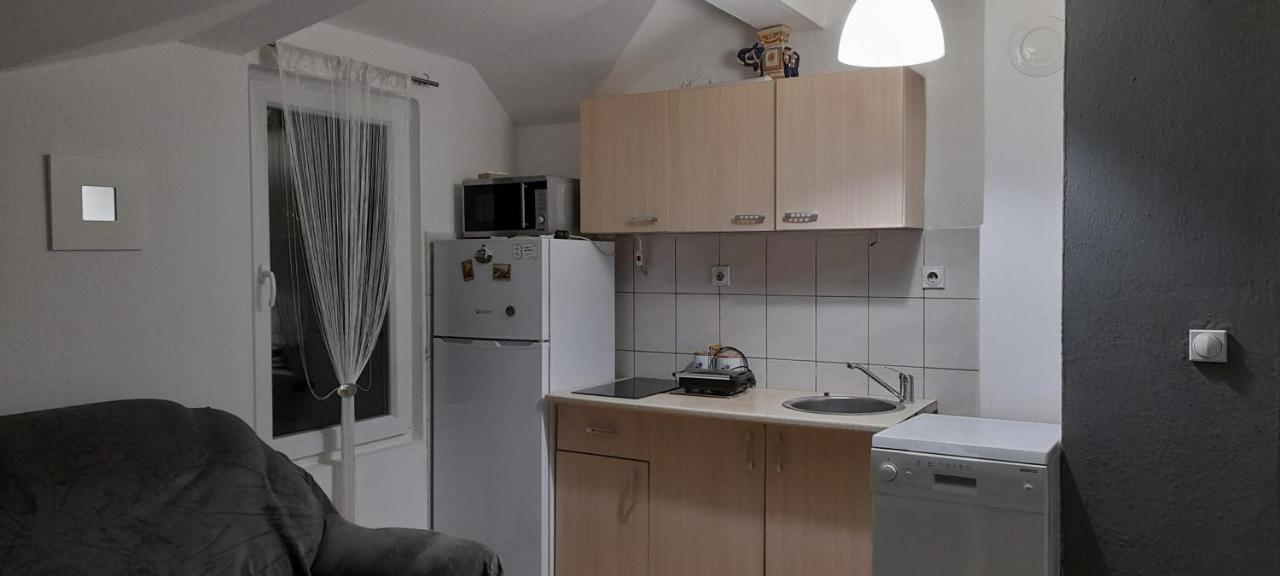 Apartamento Airport Shtrkovi - Storks Petrovec Exterior foto