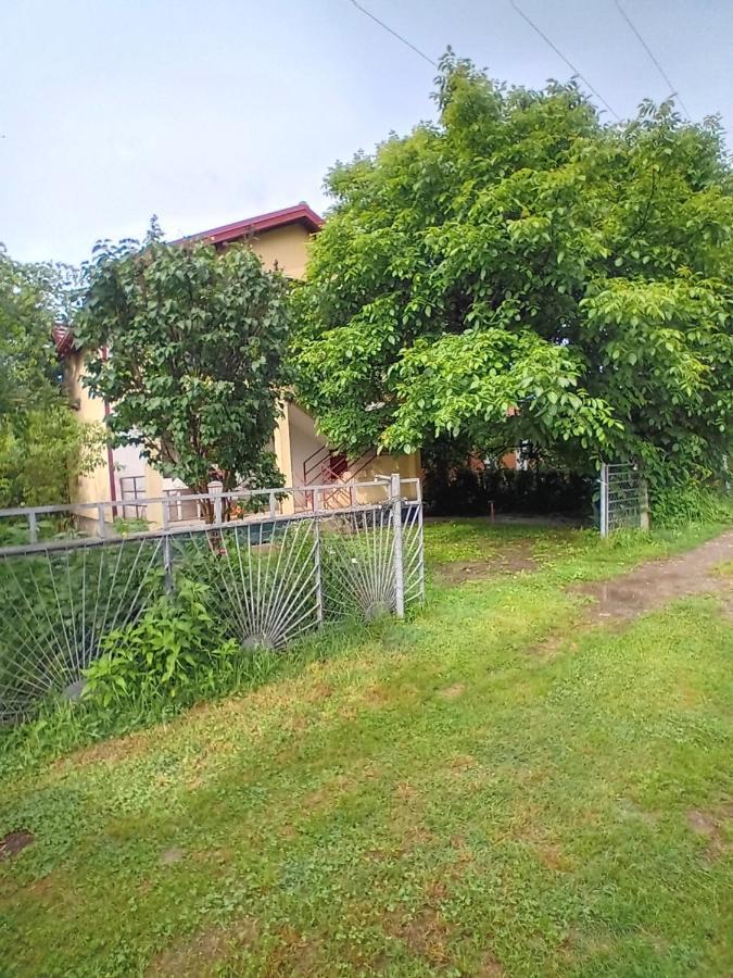 Apartamento Airport Shtrkovi - Storks Petrovec Exterior foto